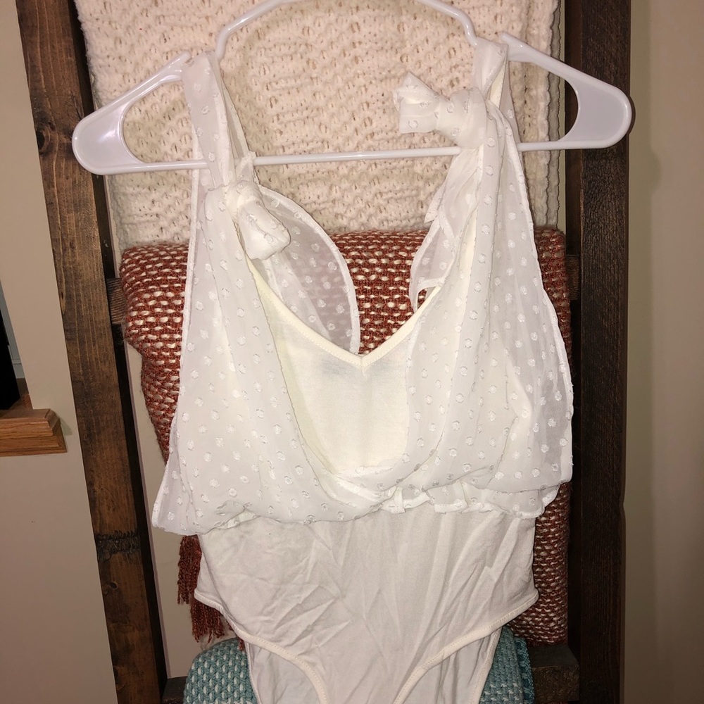 Never worn. True to size.
